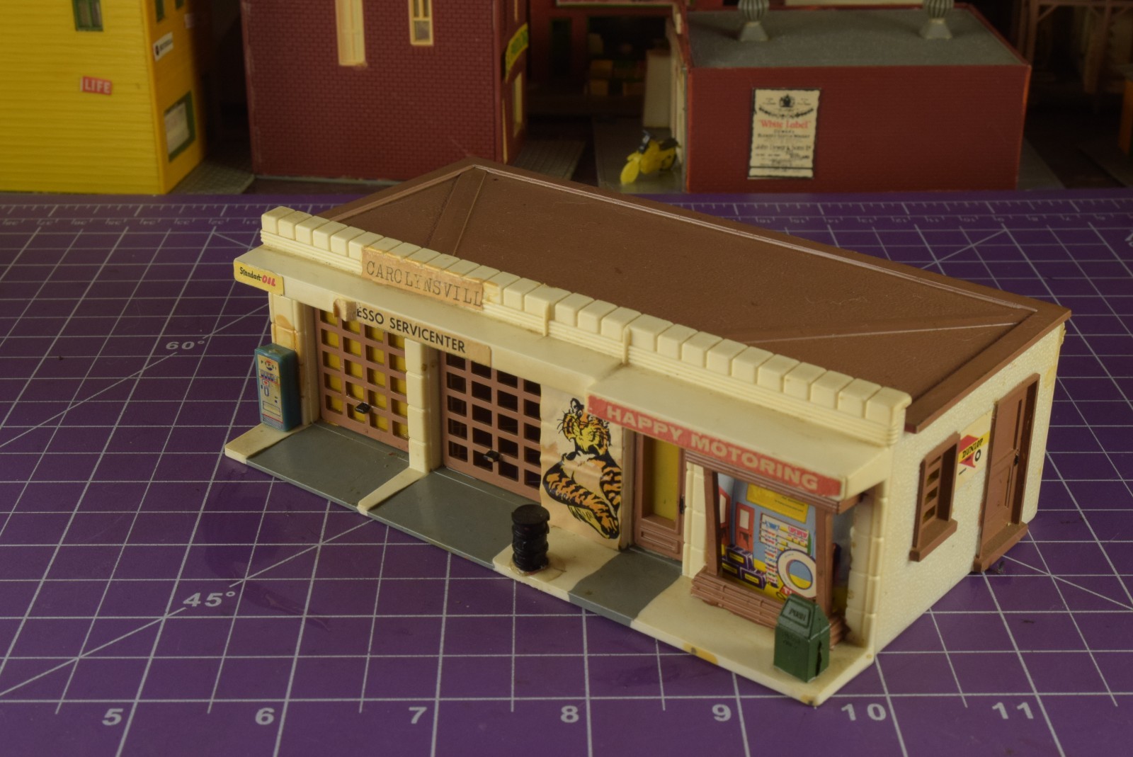 HO ESSO Service Center, EXXON TIGER decals, coke machine, oil barrel ...