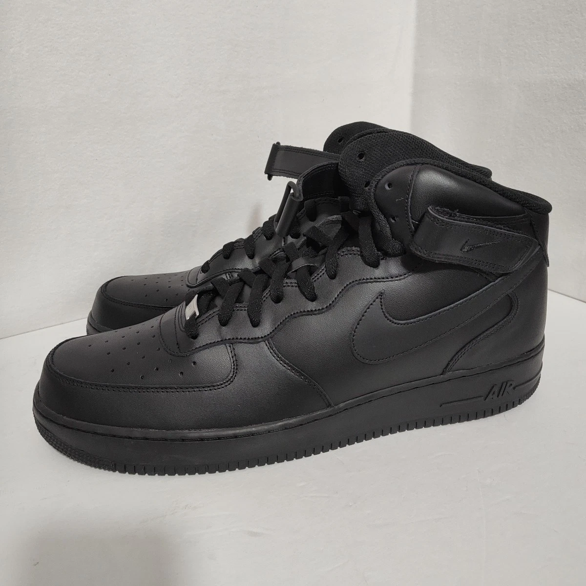 Las mejores ofertas en Nike Air Force 1 07 Mid Black | eBay