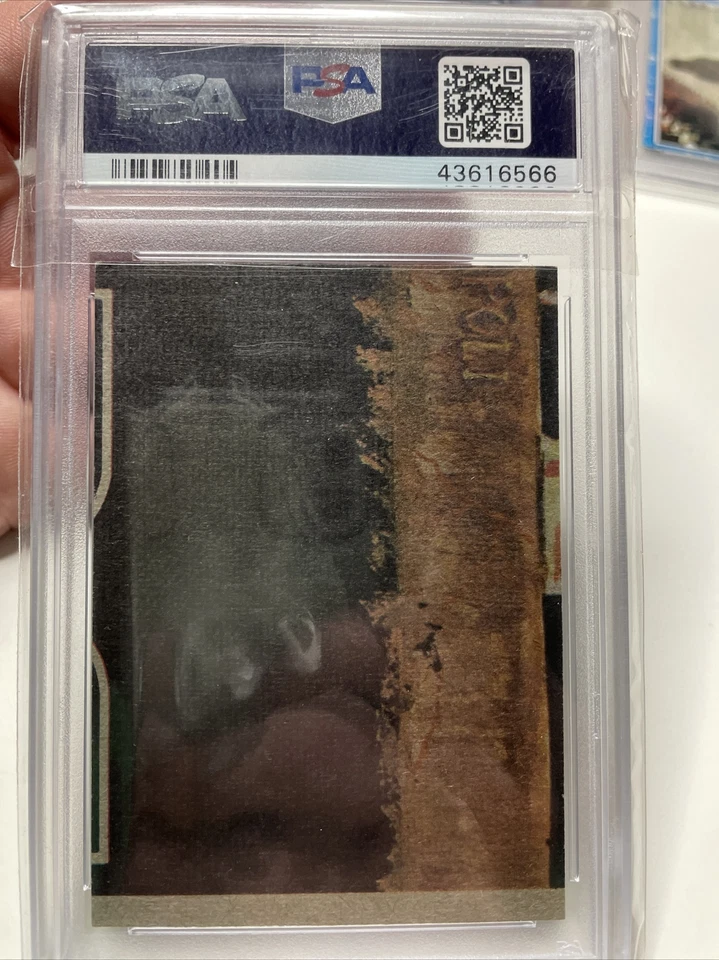 C-3PO R2-D2 1977 Topps STAR WARS See Threepio Artoo-Detoo PSA 8 Christmas Gift - Image 2 of 2