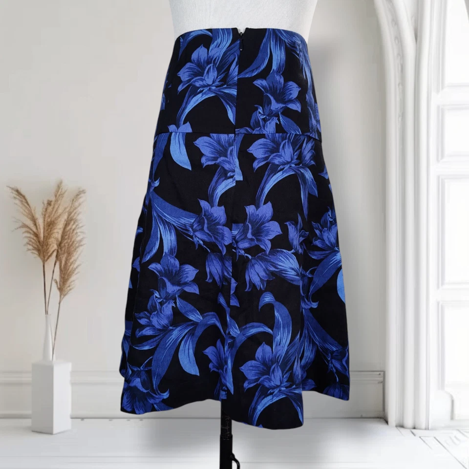Falda Ann Taylor Lino Línea A Talla 10 Azul Tropical Jardín Hasta la Rodilla Foto 4 de 4
