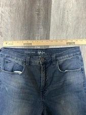 Style & Co Vintage Classic Distressed Jeans Sue 12