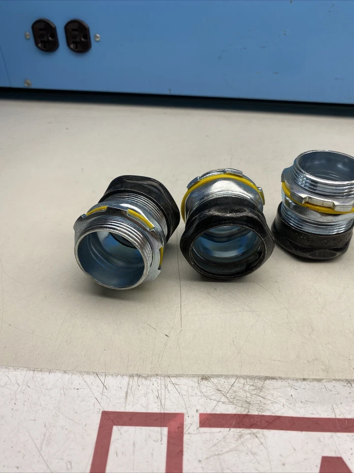 Acoplamiento de compresión WET LOC C-H 1-1/4” (Lote de 3) sin caja Foto 3 de 3