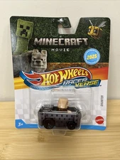 Hot Wheels Racerverse 2025 1:64 Die-Cast Grunter (RAP) Minecraft Movie Minecart