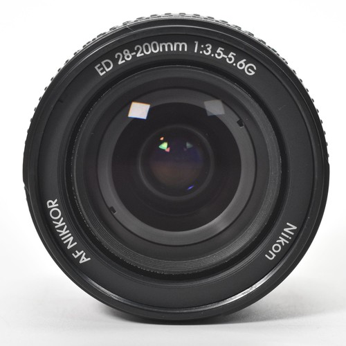 Nikon AF Nikkor 28-200mm f/3.5-5.6G ED IF Lens Wide Angle Zoom Telephoto  - Picture 6 of 8
