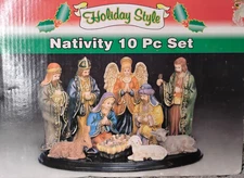 Holiday Style Nativity Christmas 10 piece Set Colorful  W/Wood Display Base