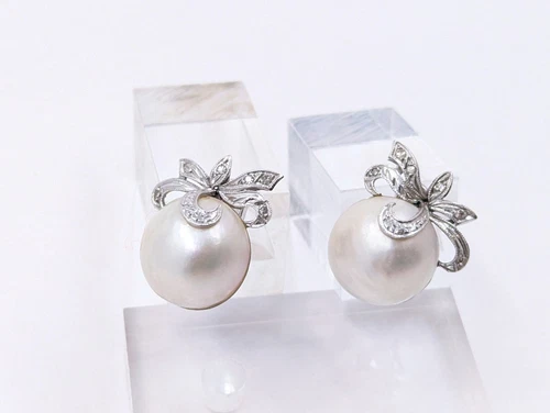 Art Deco Mid Century Baroque Mabe Pearl Diamond Palladium Earrings U091