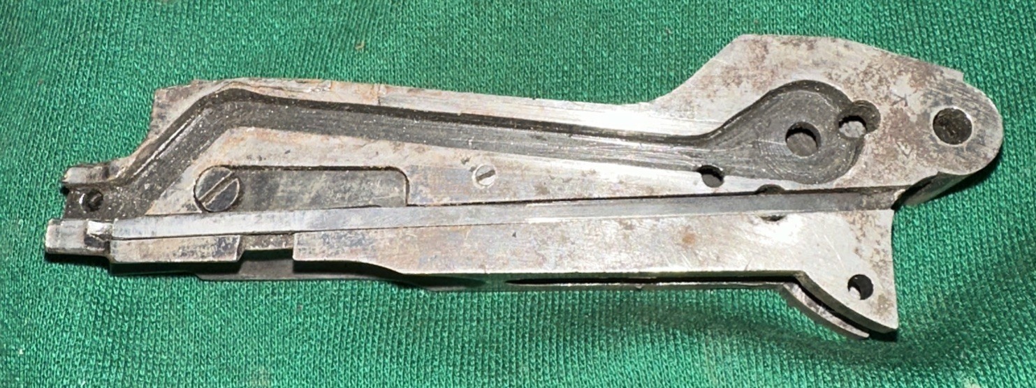 ORIGINAL 16 Ga. WINCHESTER MODEL 1897 SHOTGUN CARRIER ASSEMBLY 97 gun parts