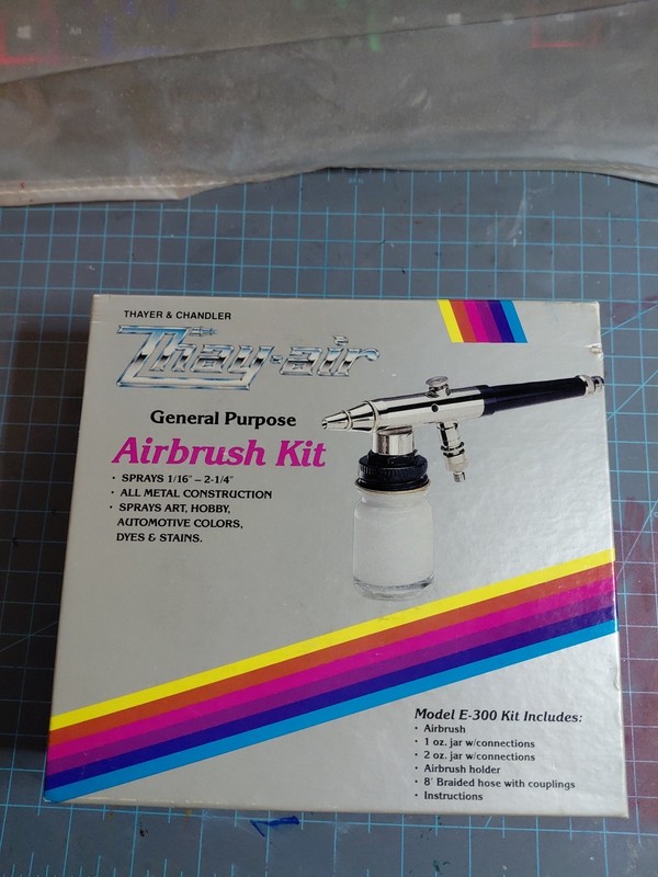 Thayer And Chandler Model E-300 Vintage Airbrush Kit
