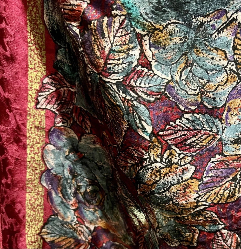 Bufanda vintage Yves Saint Laurent 100 % seda bordes enrollados a mano Foto 3 de 4