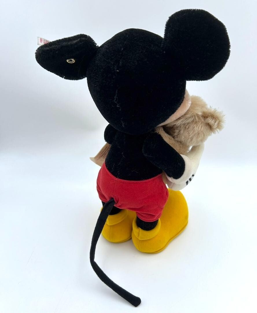 Super rare Mickey and Disney Bear 2006 limited edition
