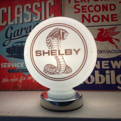 Shelby Cobra Mono Mini Zapfsäule Globe mit Chrom LED Lampenfuß