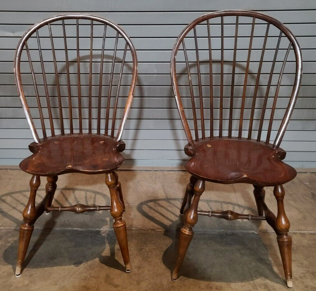 Pair of Dimes Bow Back Windsor Chairs Bench Made