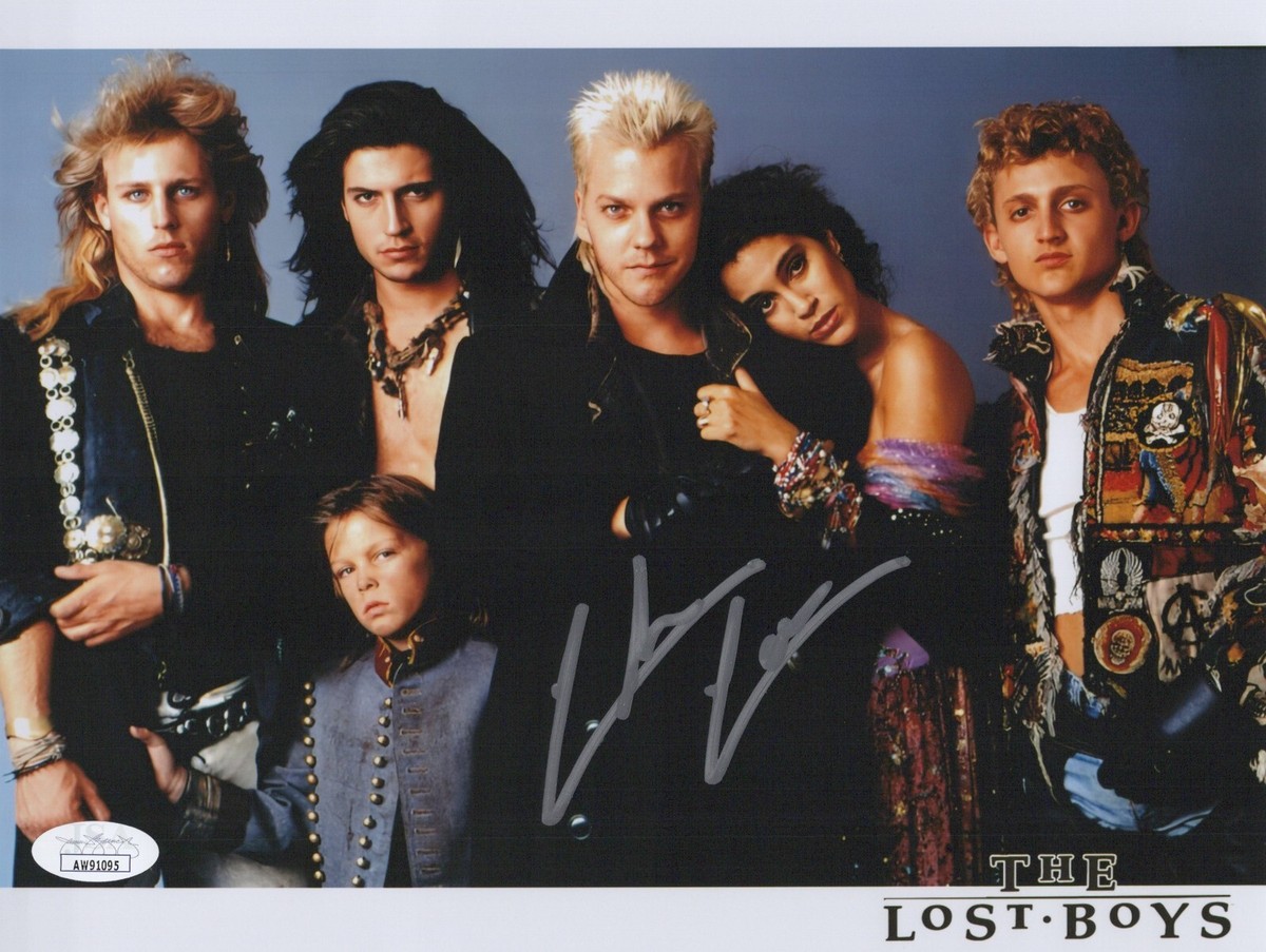 CHANCE MICHAEL CORBITT Signed 8x10 THE LOST BOYS Photo LADDIE