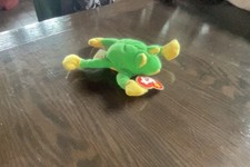 Ty Beanie Babie Green and Yellow 8in smoochy Frog - 4039