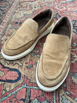 Allen Edmonds Suede Upper Material Casual Shoes for Men display picture 1