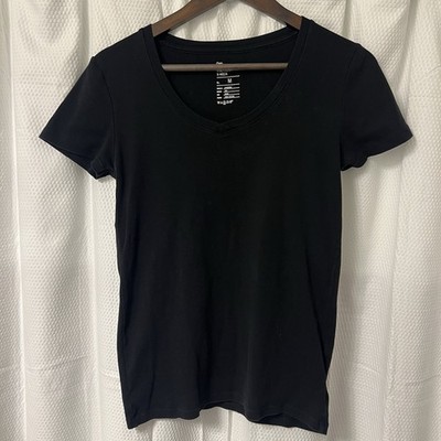 Gap The Favorite V-Neck Short Sleeve T-Shirt Size Medium Black Basic EXCELLENT