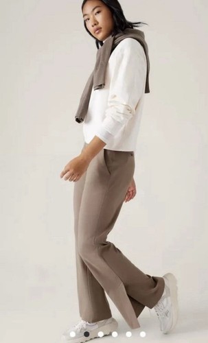 ATHLETA Women's Venice Flare Pant Size Large Tall In Pyrite - Picture 3 of 13