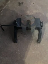 5th wheel hitch R.B.W. LIL'ROCKER 15,000lb