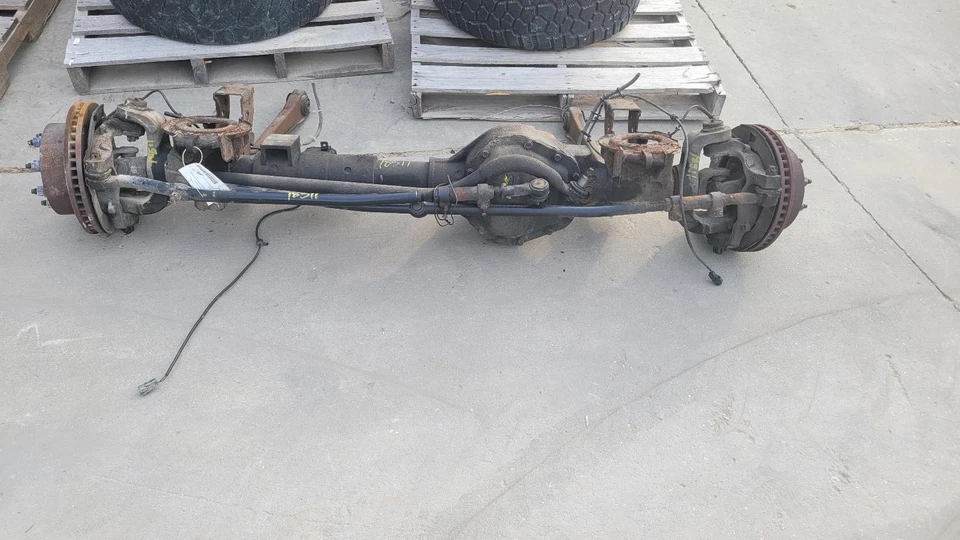 2000-2002 Dodge Ram 2500-3500 5.9L Gas Front Axle Assembly 4.10 Ratio Foto 3 de 4