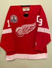 Steve Yzerman Detroit Red Wings 2002 Stanley Cup Jersey KOHO Large