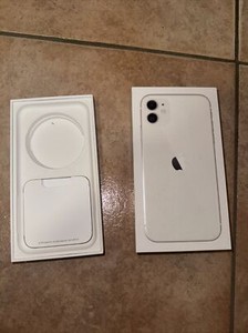 Apple iPhone 11 A2221 - 128GB - Weiß (Ohne Simlock) (Dual-SIM)