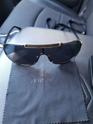 Versace 2140 Men's Sunglasses - image 1