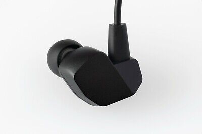 FINAL VR3000 In-Ear Headphones Earbuds Earphones with FINAL VR3000 In-Ear Headphones Earbuds Earphones with