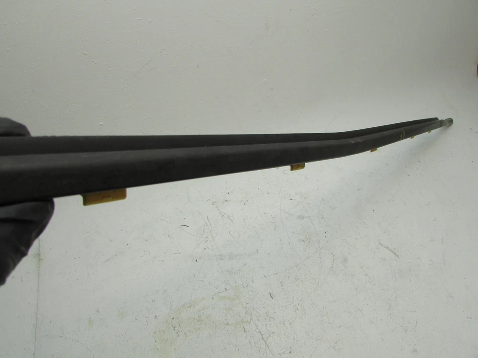 Weather Strip Belt QUEST 2004 2009 Passenger Front Door Window Outer Cover Trim - Image 3 of 4