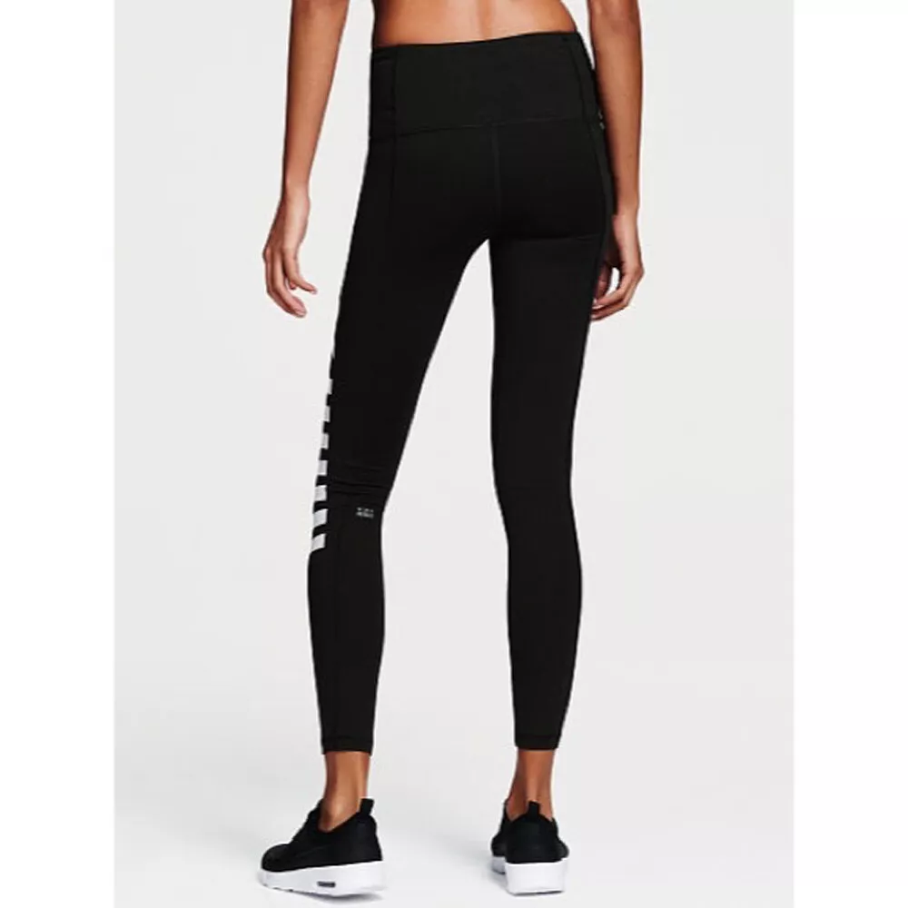 Victoria's Secret Victoria Sport Leggings Black - $10 (71% Off Retail