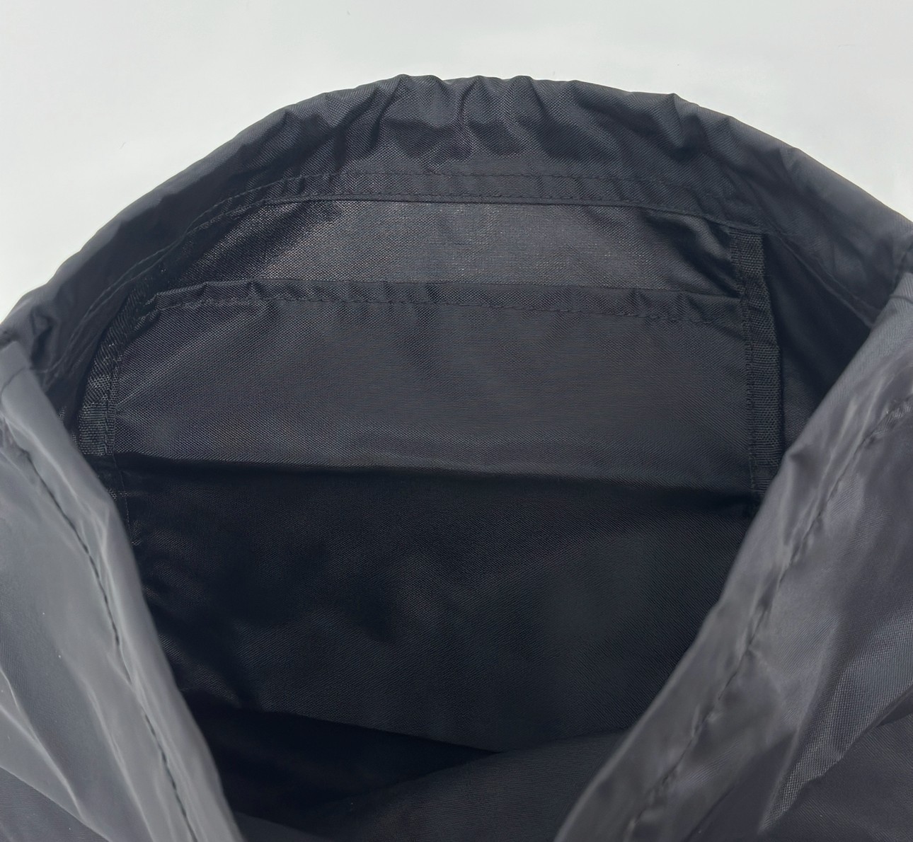 Supreme x Jordan Drawstring Bag Black Center Logo Jumpman Designer FW24 Retro thumbnail 5