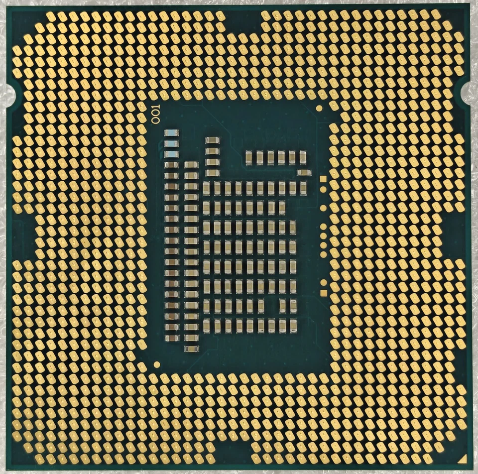 Intel Core i3-3220 3.30GHz Dual-Core CPU Processor SR0RG LGA1155 Socket - Image 2 of 2