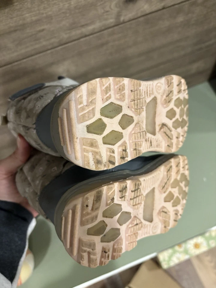 Carter's цветочный свет вверх ботинки ребенка ясельного возраста 10 - Изображение 4 из 4