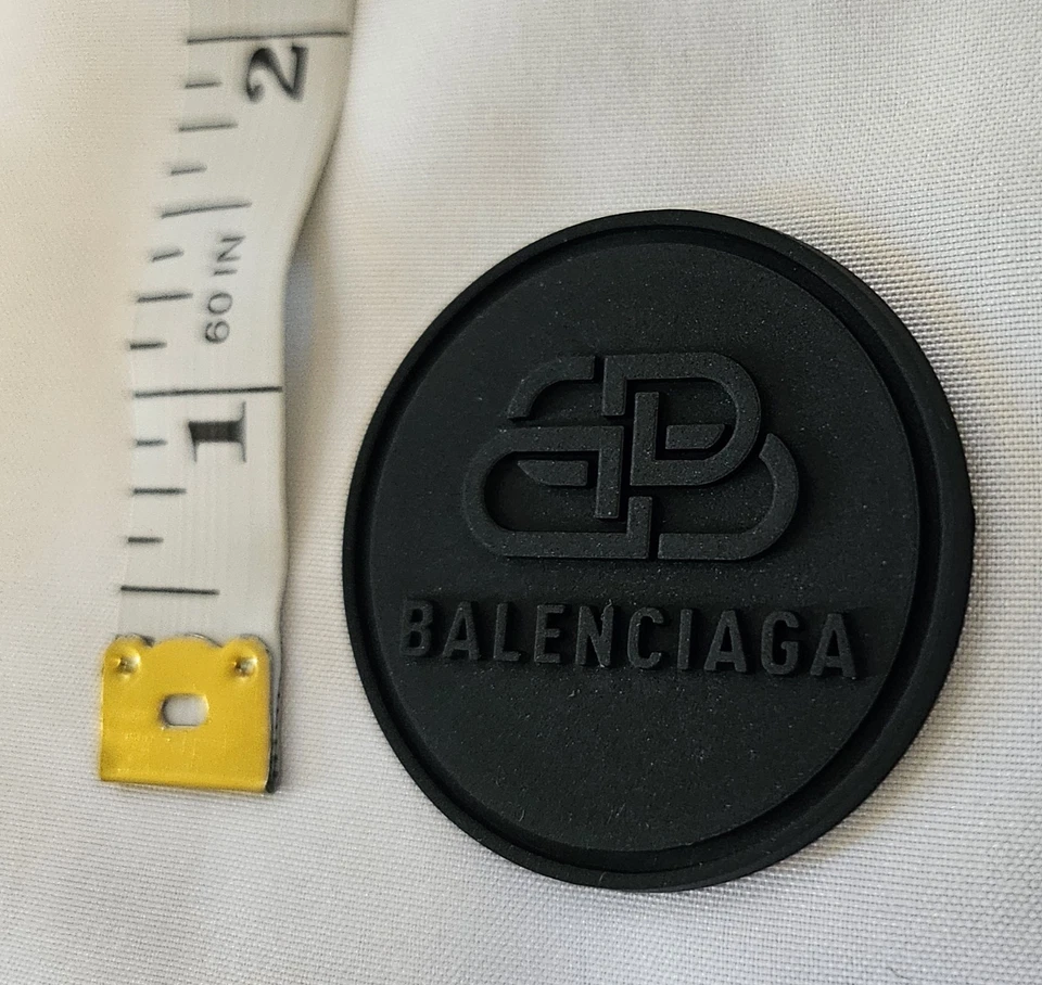BALENCIAGA PVC RUBBER DESIGNER LOGO 3D PATCH...EXTREMELY RARE. Condition is New. - Image 2 of 2