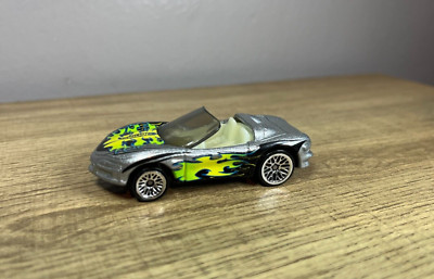 2011 Hot Wheels - Silver with Green Flames Chevy Corvette Sting Ray III - 1:64