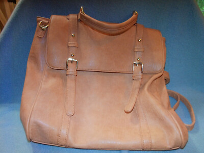 NWOT- MMS Design Studio Loretta Messenger Backpack Leather