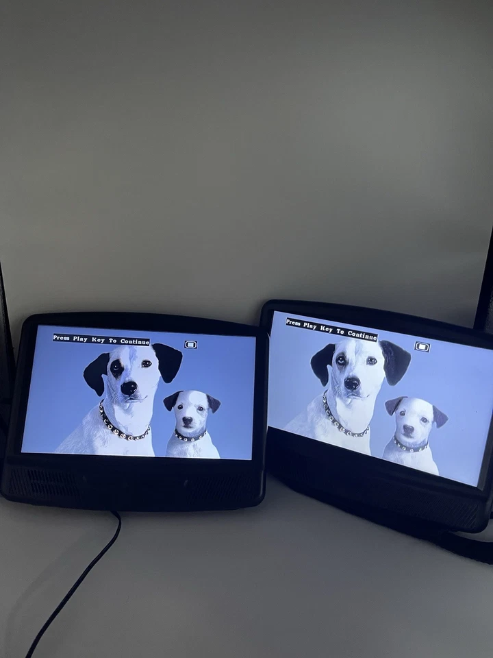 RCA DRC79108 10 inch Dual Screen Mobile DVD System Portable Player Car Headrest - Image 3 of 4