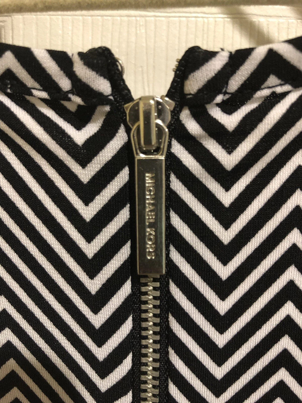 Abito donna Michael Michael Kors S S taglia S bianco e nero zip dietro