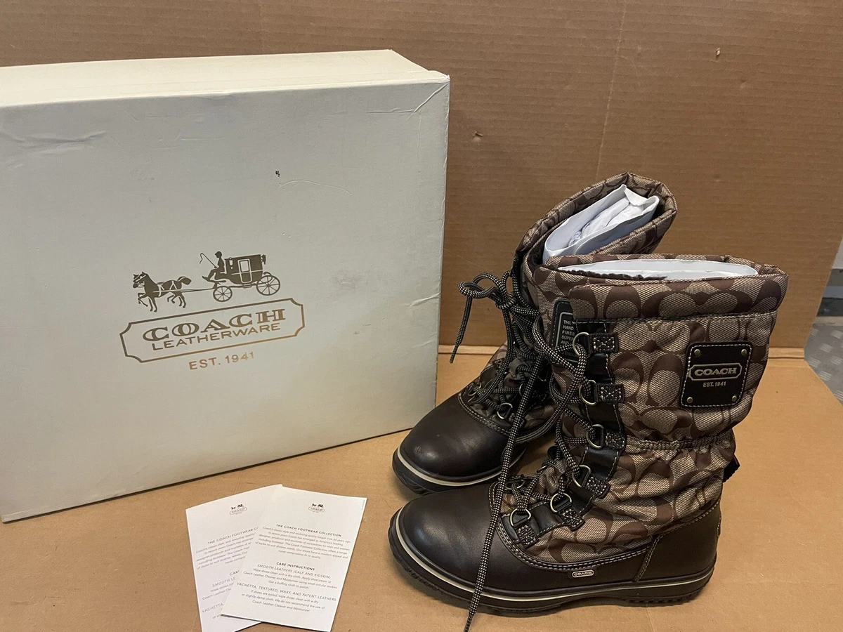 Puffer leather boots