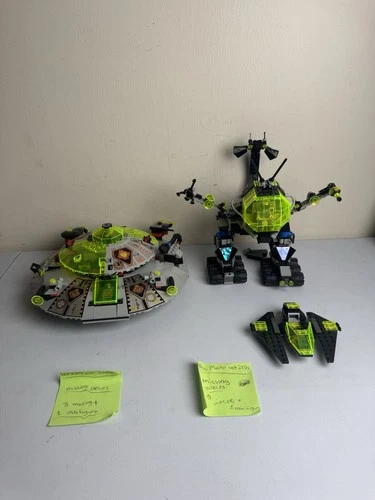 LEGO Space 6975 ALIEN AVENGER UFO & Robo Master 2154 LEGO Set Incomplete