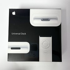 Apple Universal Dock For iPod And iPhone USB 30Pin MB125/B With Box and Manual