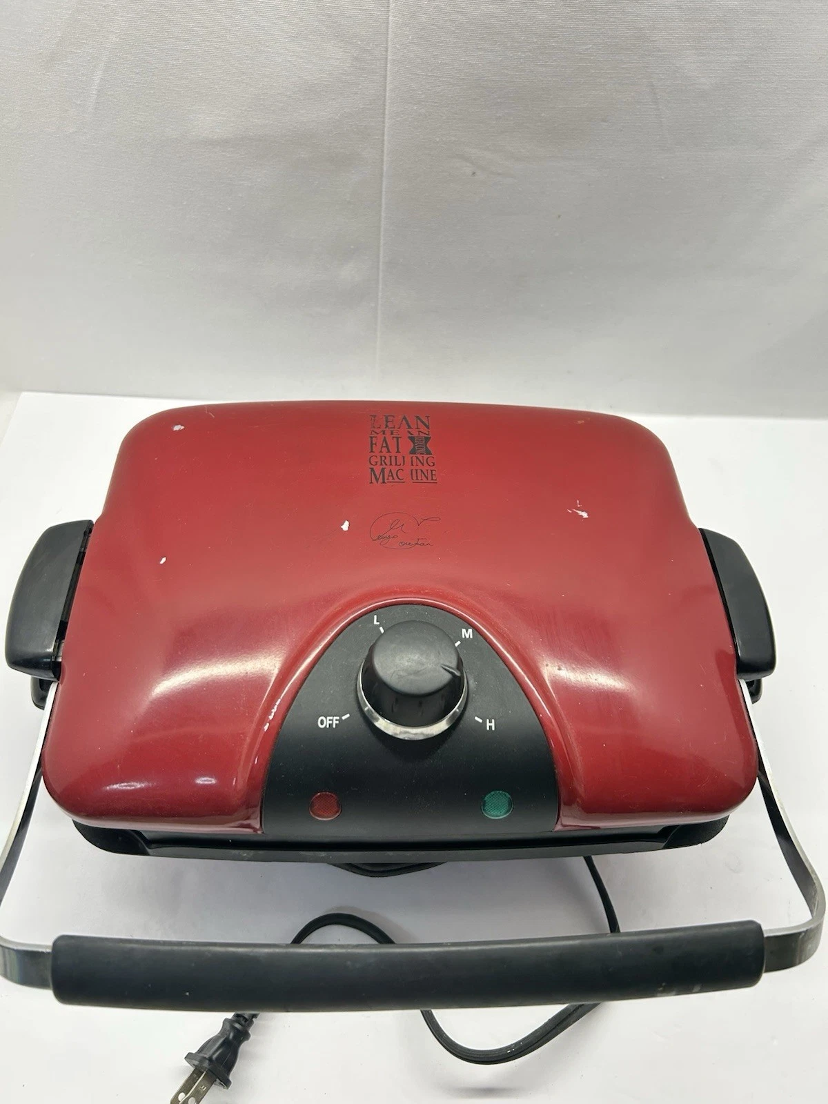 George Foreman Red "Lean Mean Fat Grilling Machine" Model #GRP90WGR