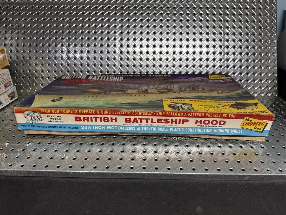 Vintage Rare 1964 Lindberg HMS Hood British Battle Cruiser Motorized #763M - Image 2 of 4