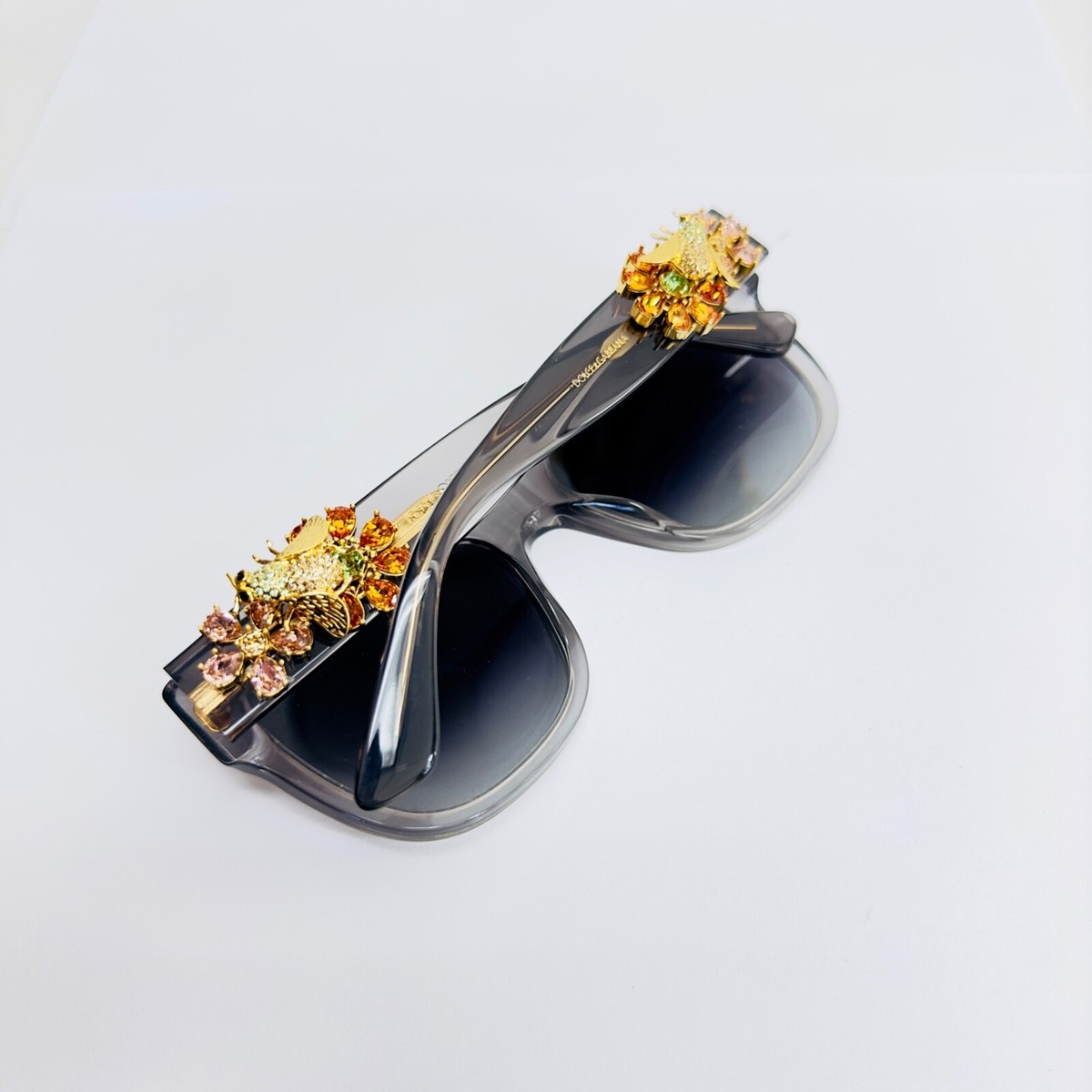 Dolce & Gabbana Enchanted Beauties Jewel Crystal Grey