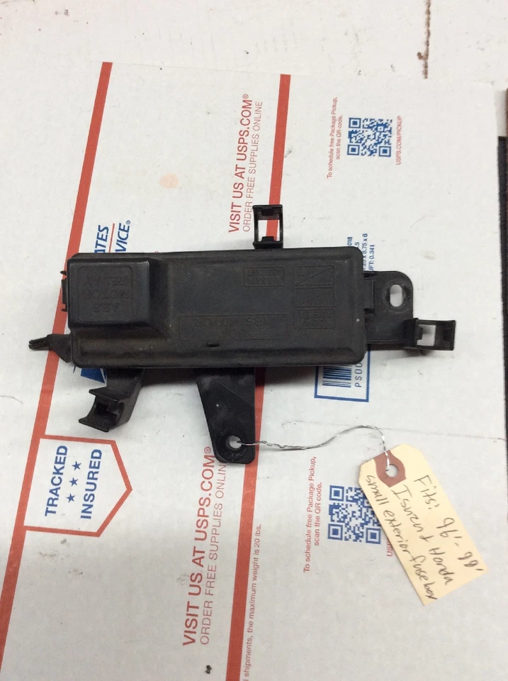 96-99 ISUZU OASIS LS HONDA ODYSSEY BAJO CAPÓ CAJA DE FUSIBLES CON CABLEADO FABRICANTE DE EQUIPOS ORIGINALES 1996-1999  Foto 3 de 4