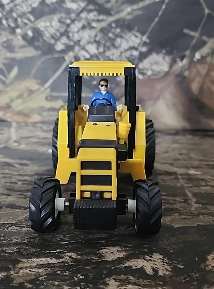 New Ray Toys Co. Ltd RZ-1 Push Tractor - Image 3 of 4