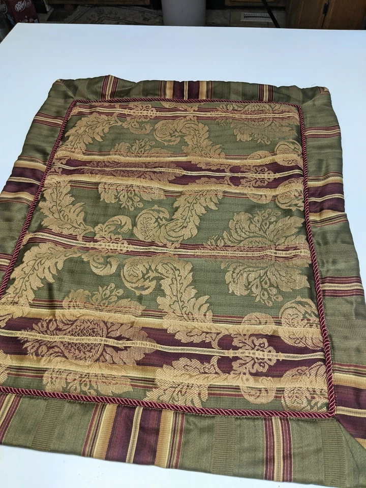 2 fundas de almohada estándar JC Penney damasco verde, rojo, rayas excelente estado Foto 4 de 4