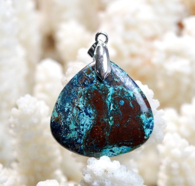 Pendentif Cabochon Shattuckite & Goethite 22 Carats - Pierre Naturelle De Namibie, Neuf Avec Étiquettes