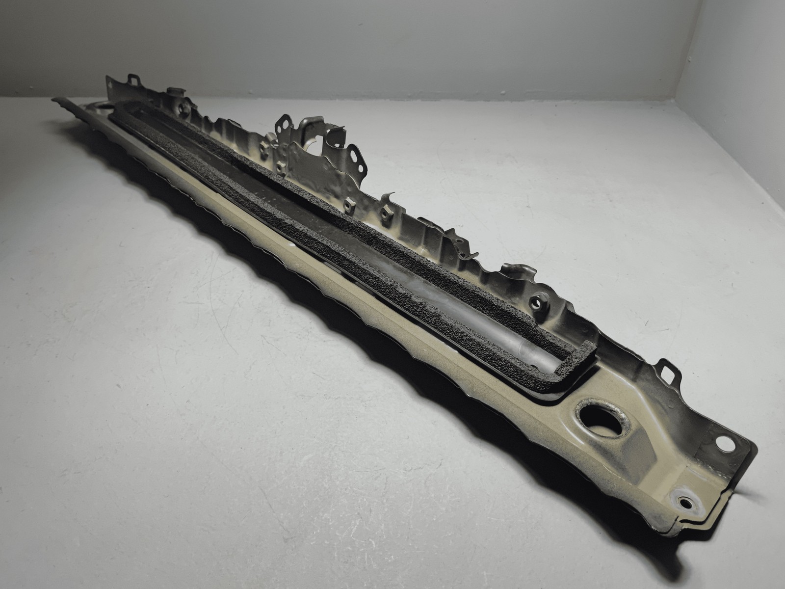 2018-2025 TOYOTA CAMRY RADIATOR CORE SUPPORT UPPER TIE BAR BRACKET OEM