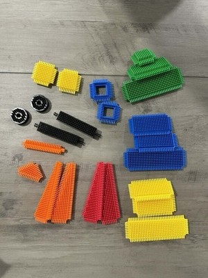 Lakeshore 23Pc Bristle Builders Block Replacement Pieces