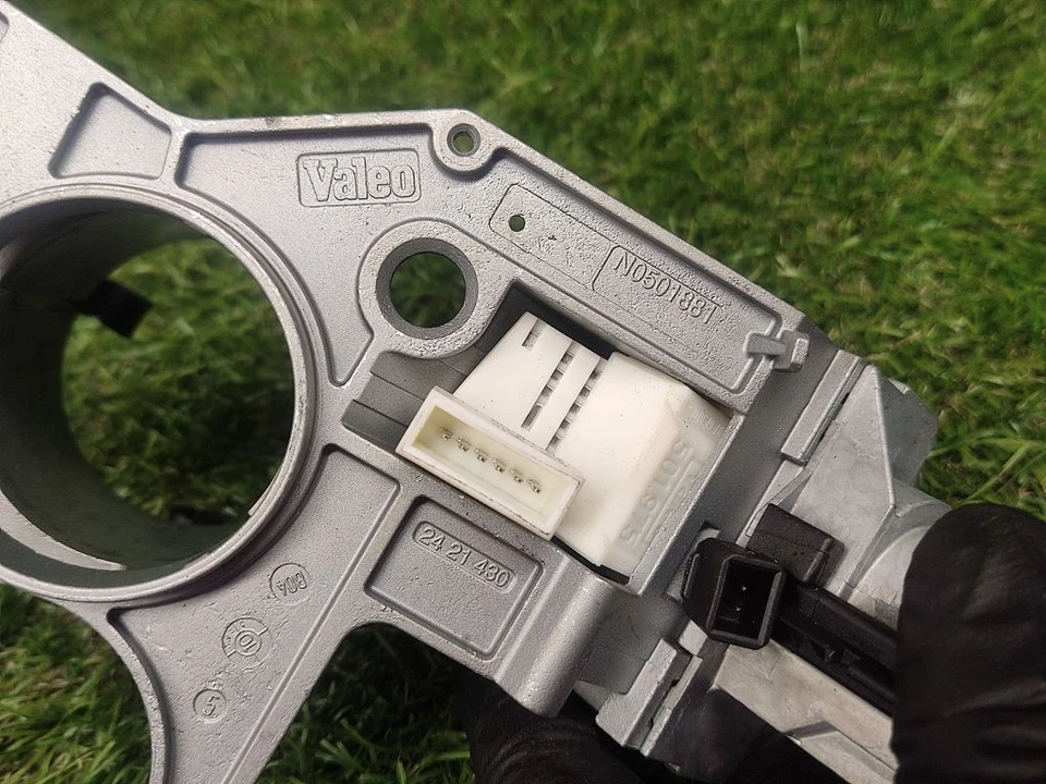 Blocchetto accensione benzina Opel Zafira B 2011 2421430 DTR60783 - Immagine 4 di 4